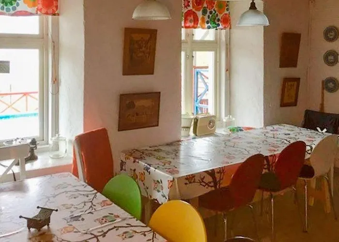 8 Person In Bruvik-by Traum * Bruvik